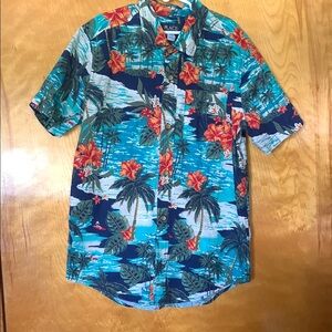 EUC Boys Size XL (14) Tropical Themed Button down Shirt